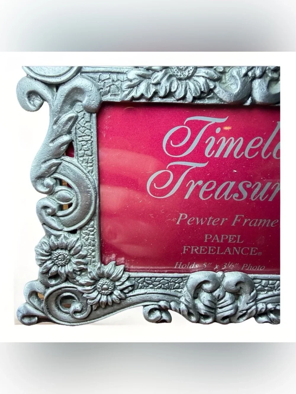 Timeless Treasures Pewter Frame 5” X‎ 3.5” Photo Frame Classic Flower Design